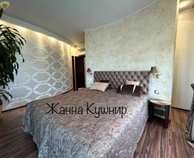 3-комн., 120 кв. м., Приморський, 