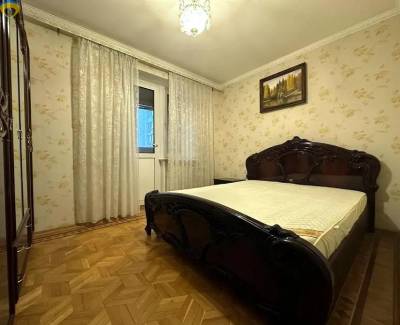 3-комн., 95 кв. м., Приморський, 