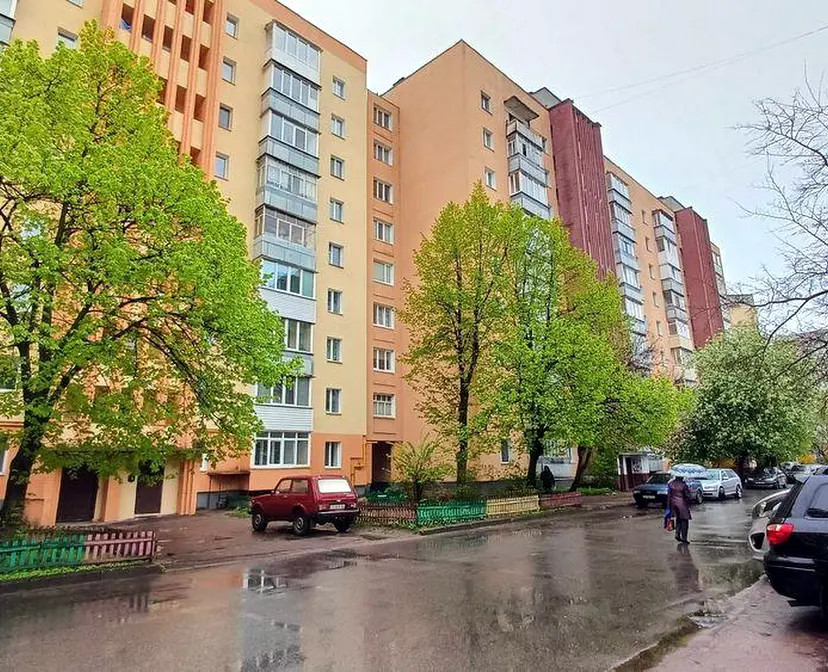 4-комн., 81 кв. м., Шевчука, Новозаводской, 