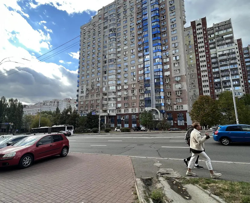 3-комн., 131 кв. м., Лукьяновка, Шевченковский, Киев