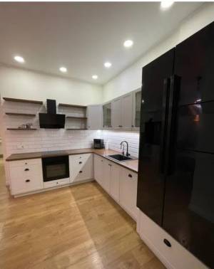 2-комн., 58 кв. м., Асташкина, Центр, Одесса, Приморский район